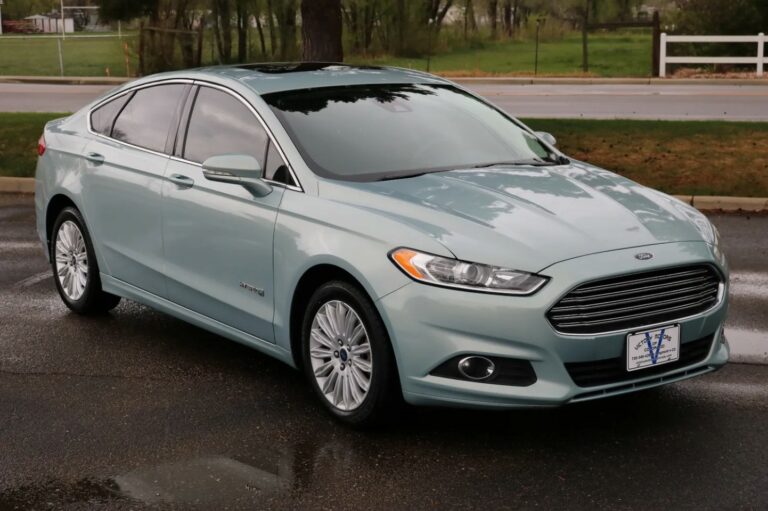 2026 Ford Fusion Hybrid Price